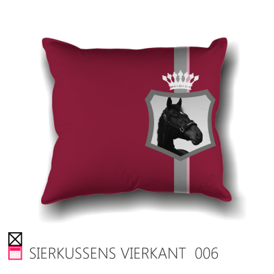 Happy Stable sierkussen satijn 45 x 45 cm 60 x 60 cm custom product horse paard pony