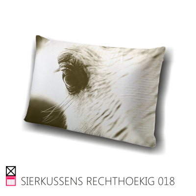 Happy Stable sierkussen satijn 60 x 50 cm 50 x 30 cm custom product horse paard pony